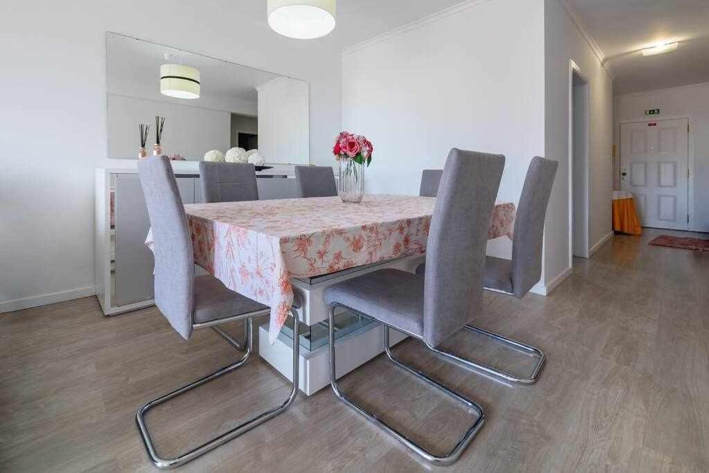 Azenha Apartment Caniço Екстериор снимка